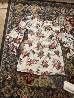 Speed Control White Floral Off-Shoulder Mini Dress